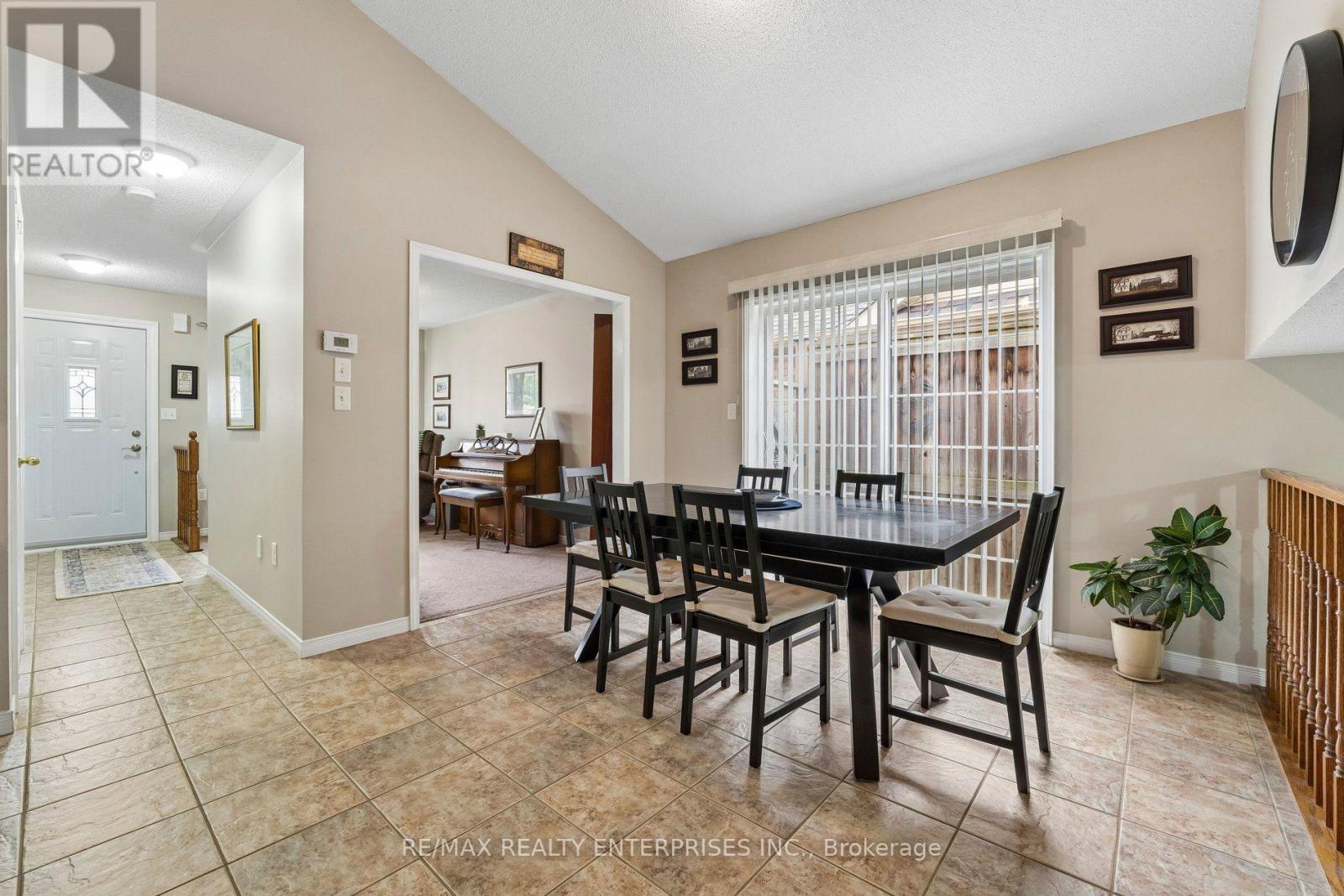 1621 Northfield Avenue, Oshawa, ON