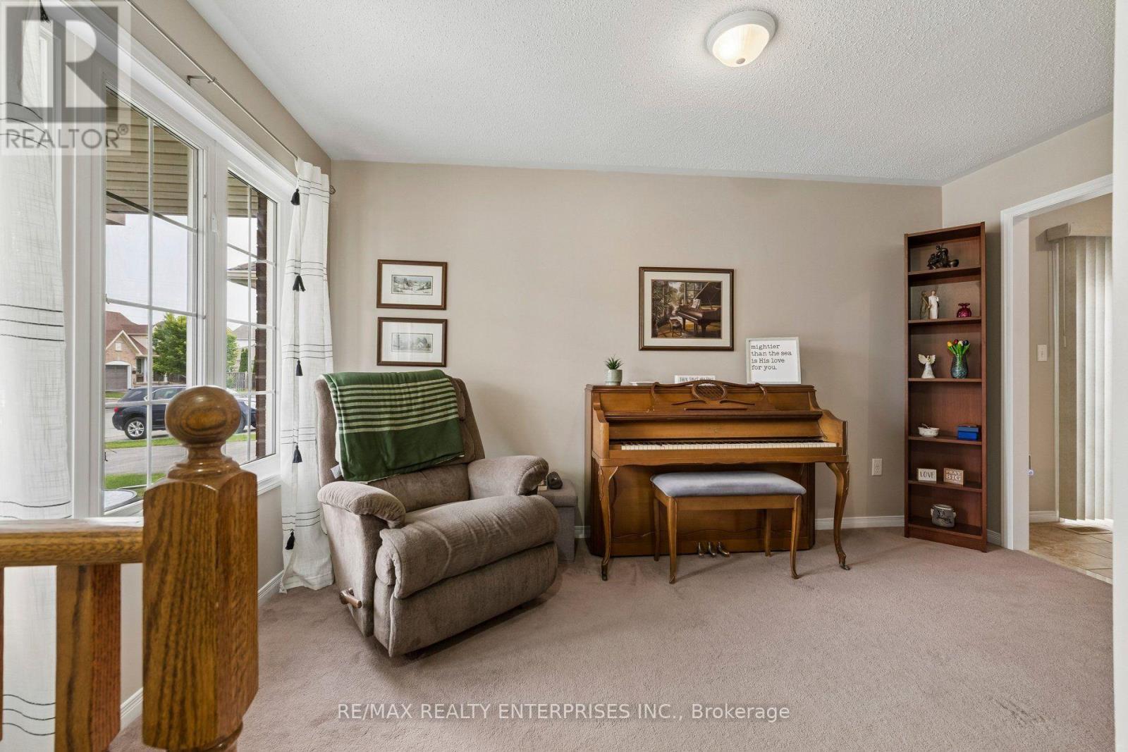 1621 Northfield Avenue, Oshawa, ON