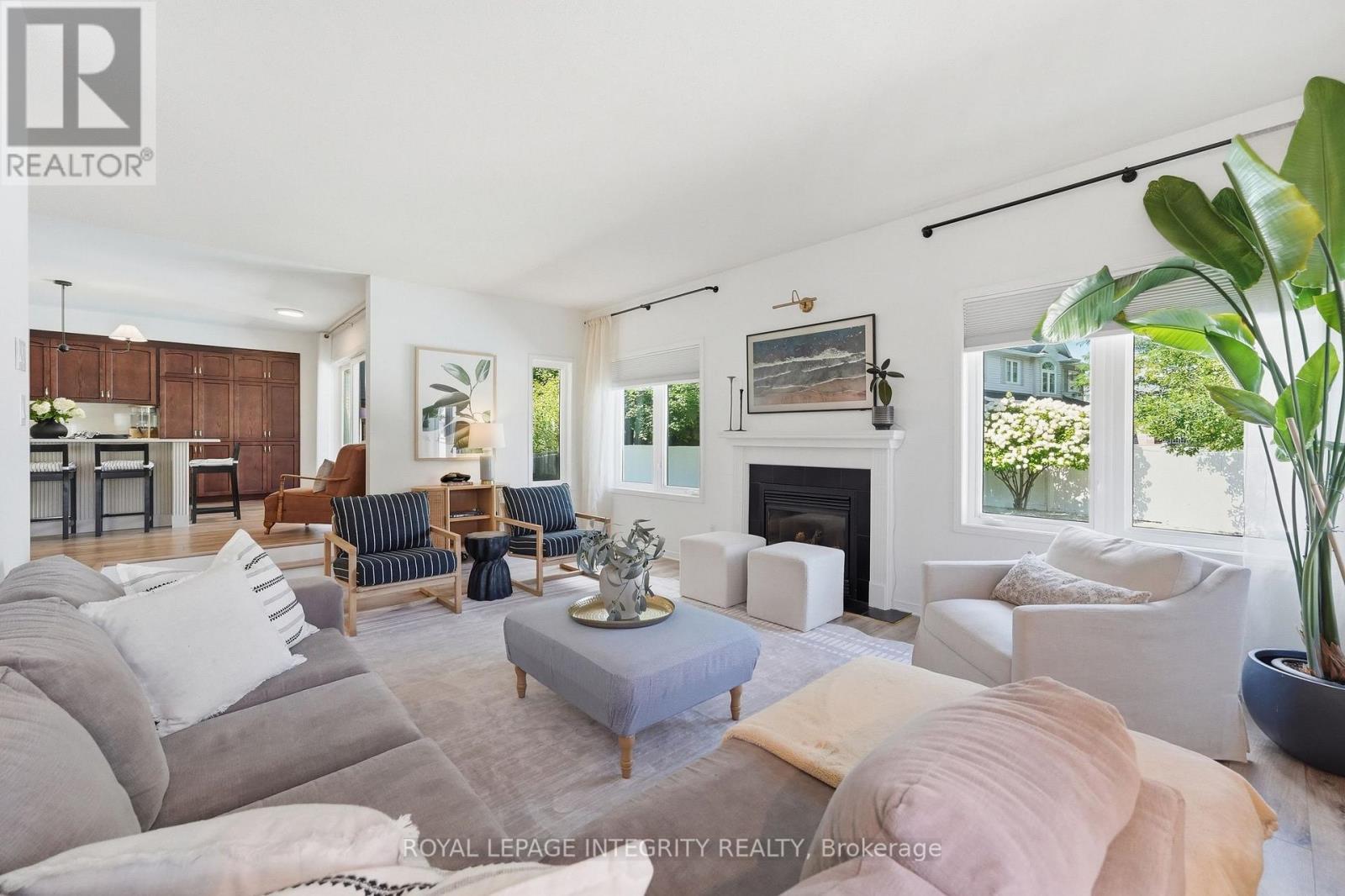 125 West Ridge Drive, Ottawa, ON