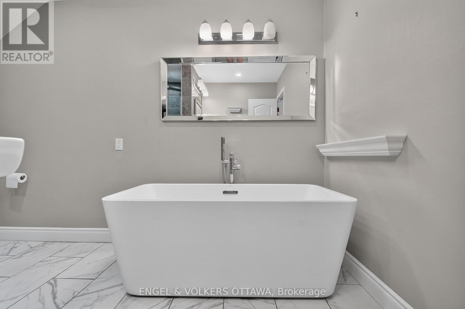 3486 Torbolton Ridge Road, Ottawa, ON