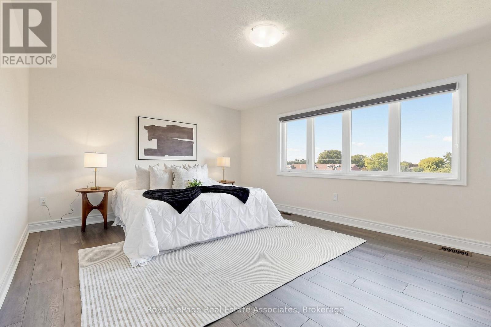 33 Bill Guy Drive, Georgina, ON