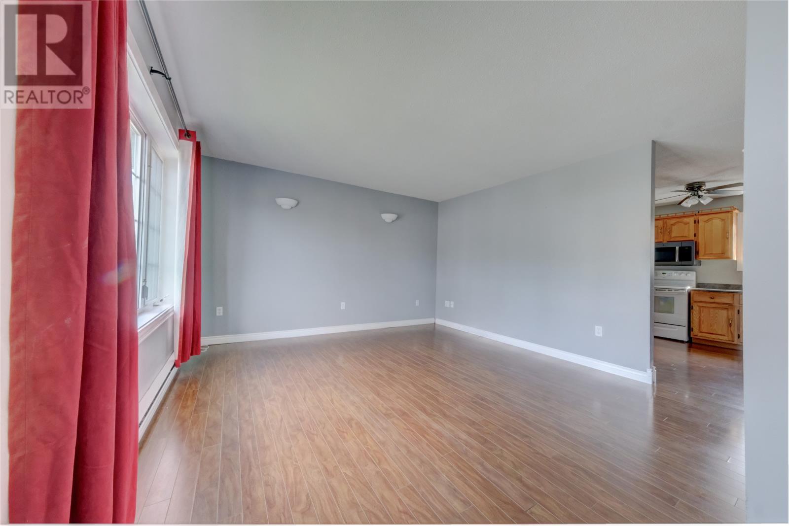 18 Mountainview Road, Massey Drive, NL