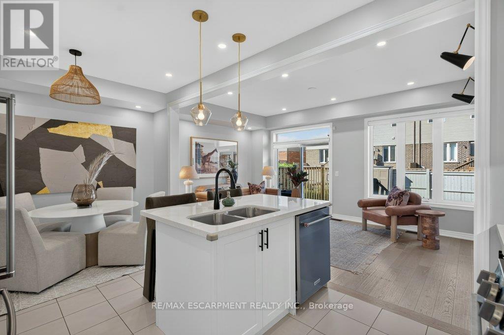 347 Raymond Road, Hamilton, ON