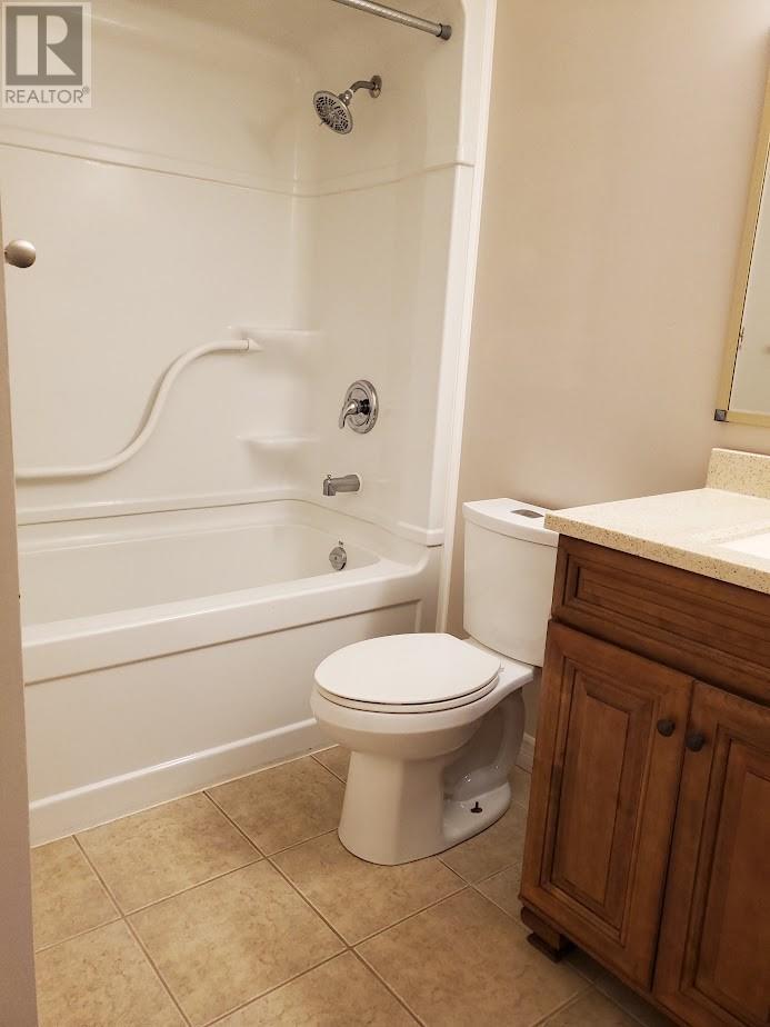 880 Woodbine Avenue, Sudbury, ON