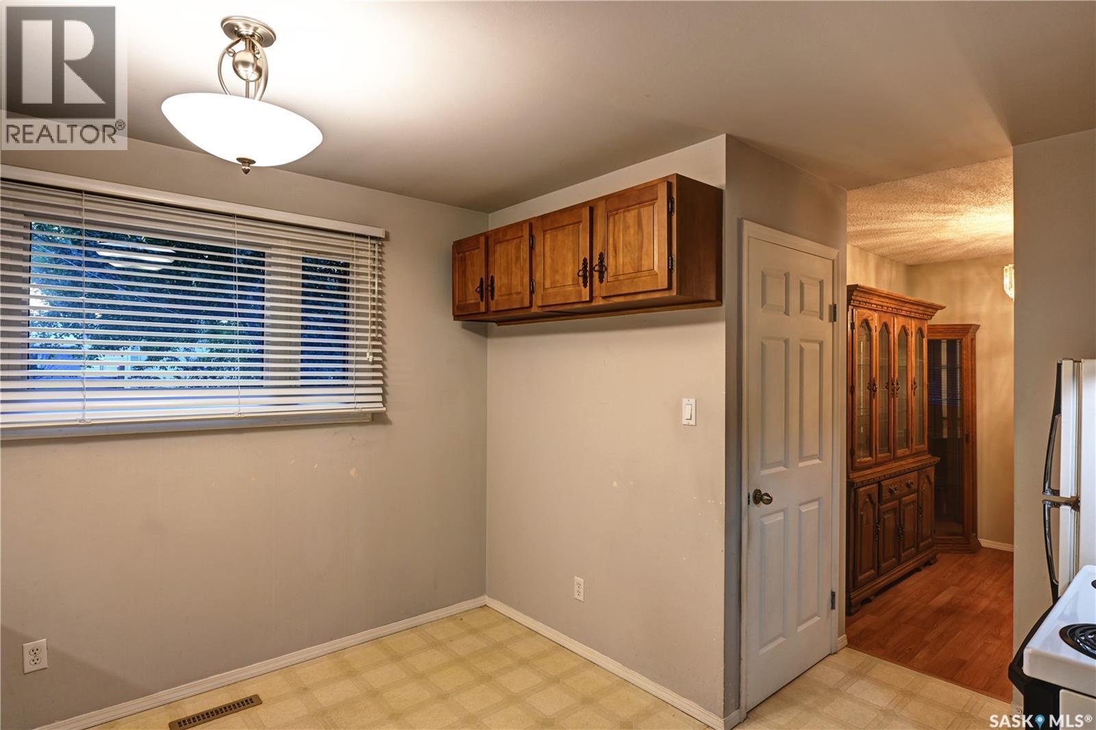 321 Winnipeg Avenue N, Saskatoon, SK