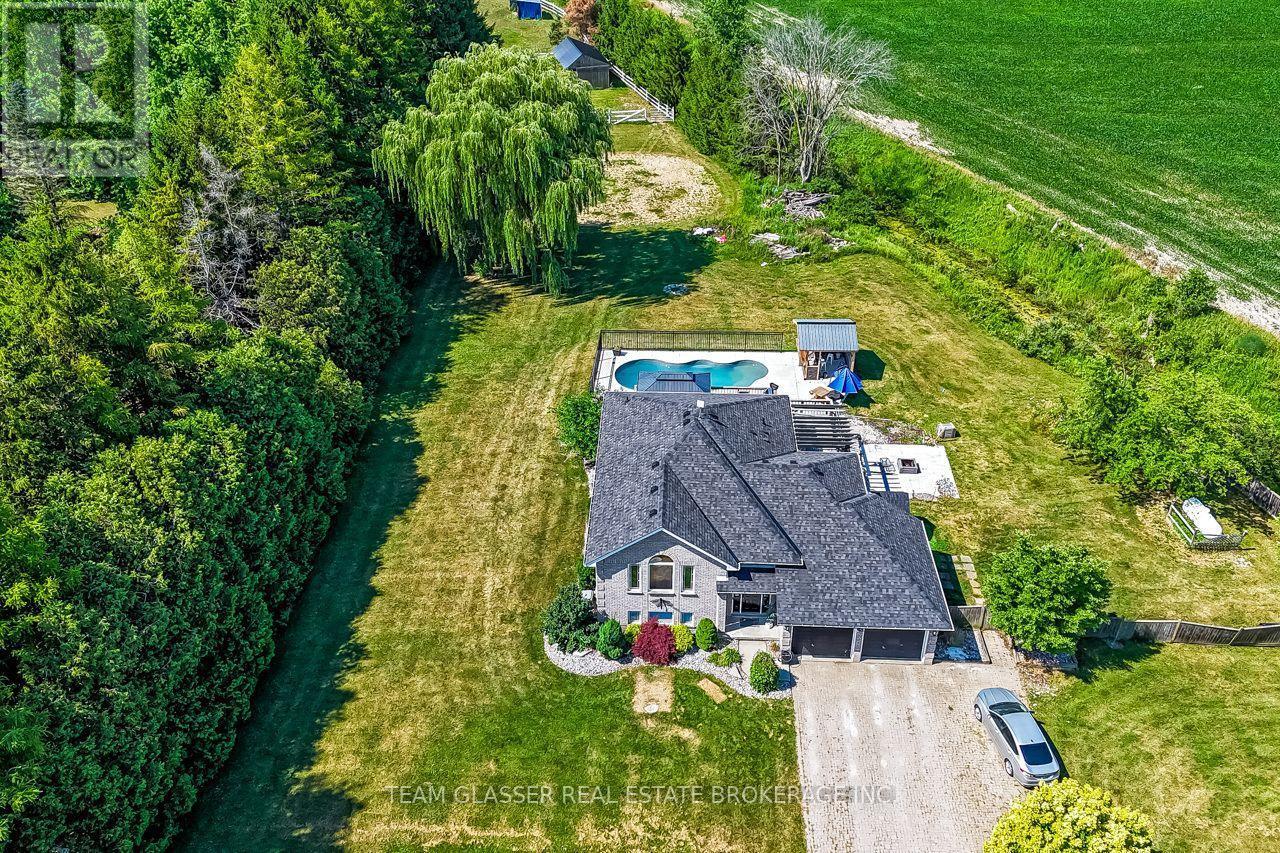 23999 Mayfair Road, Adelaide Metcalfe, ON