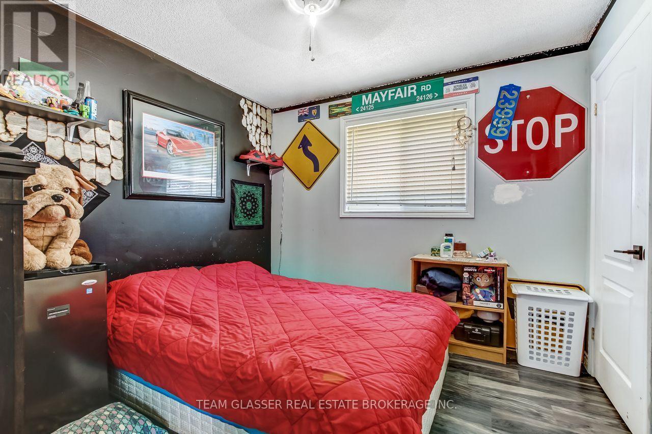 23999 Mayfair Road, Adelaide Metcalfe, ON