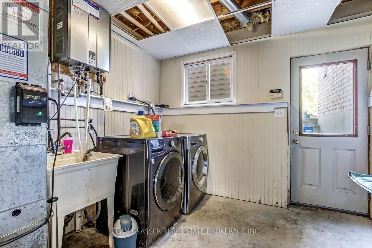 23999 Mayfair Road, Adelaide Metcalfe, ON