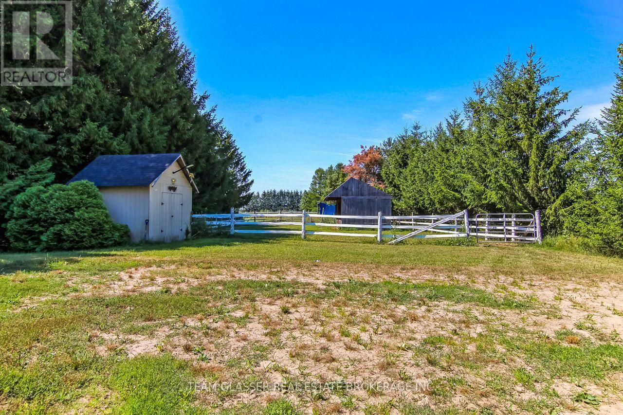 23999 Mayfair Road, Adelaide Metcalfe, ON