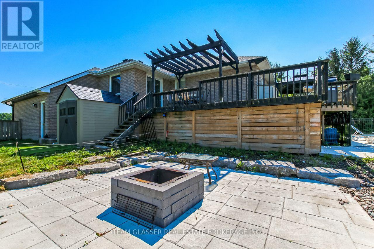 23999 Mayfair Road, Adelaide Metcalfe, ON