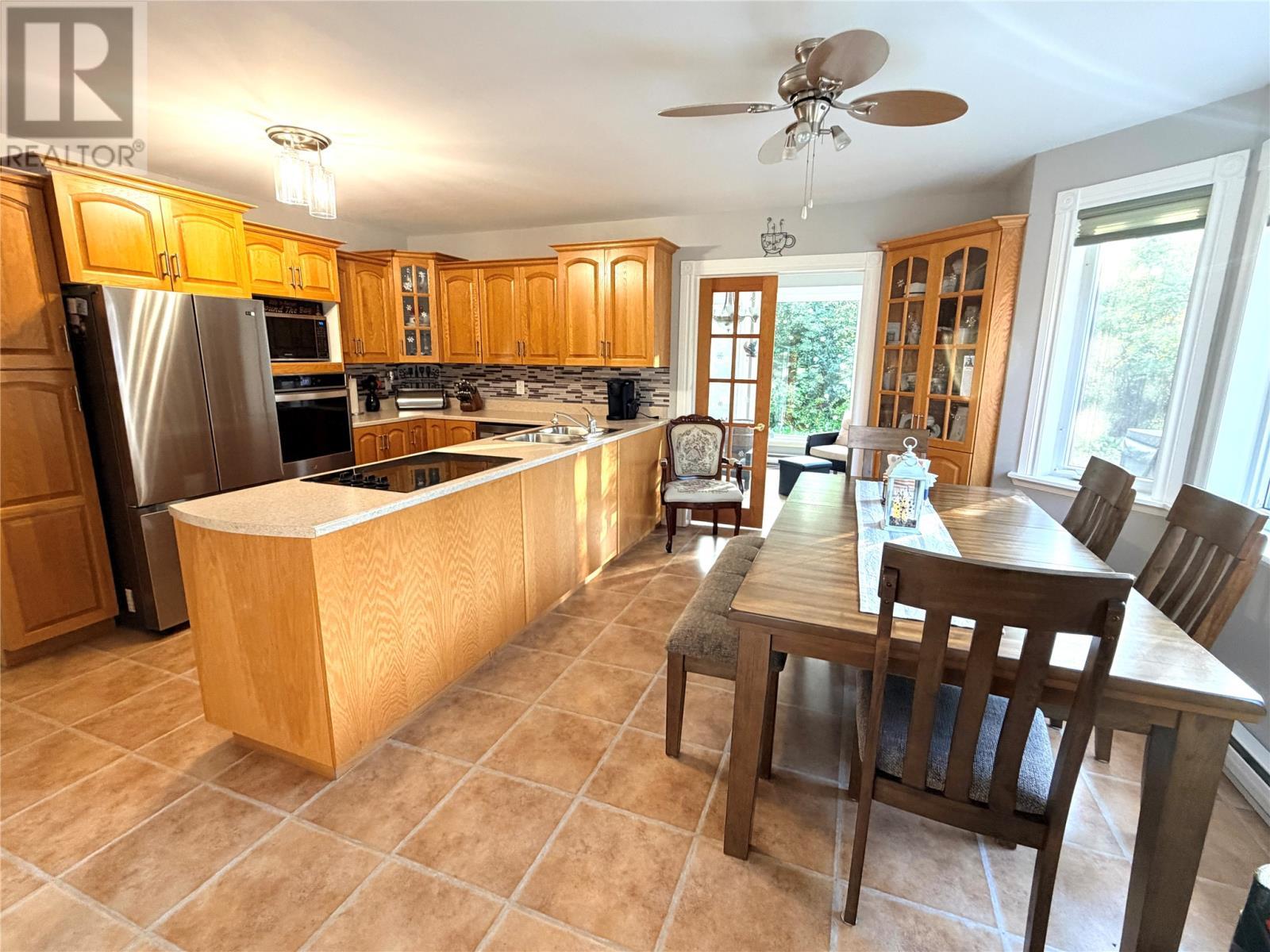 Kitchen - 379 Grenfell Heights, Grand Falls-Windsor, NL