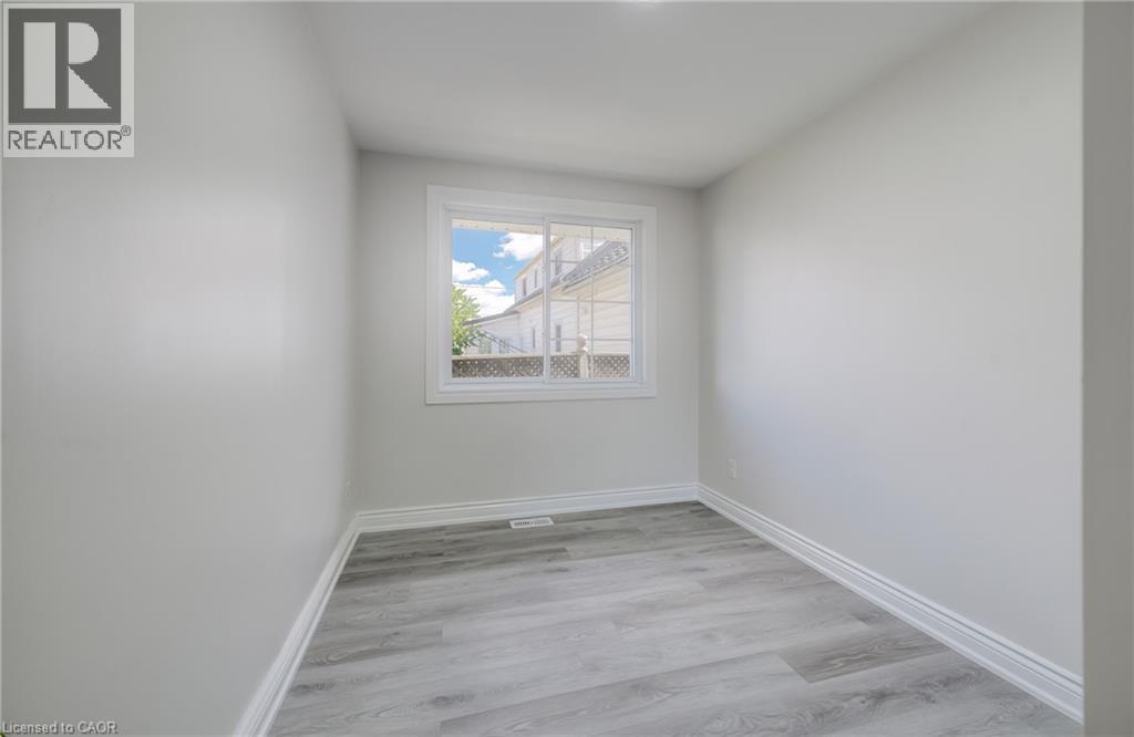 176 Samuelson Street, Cambridge, ON