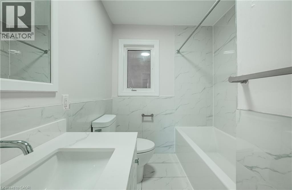 176 Samuelson Street, Cambridge, ON