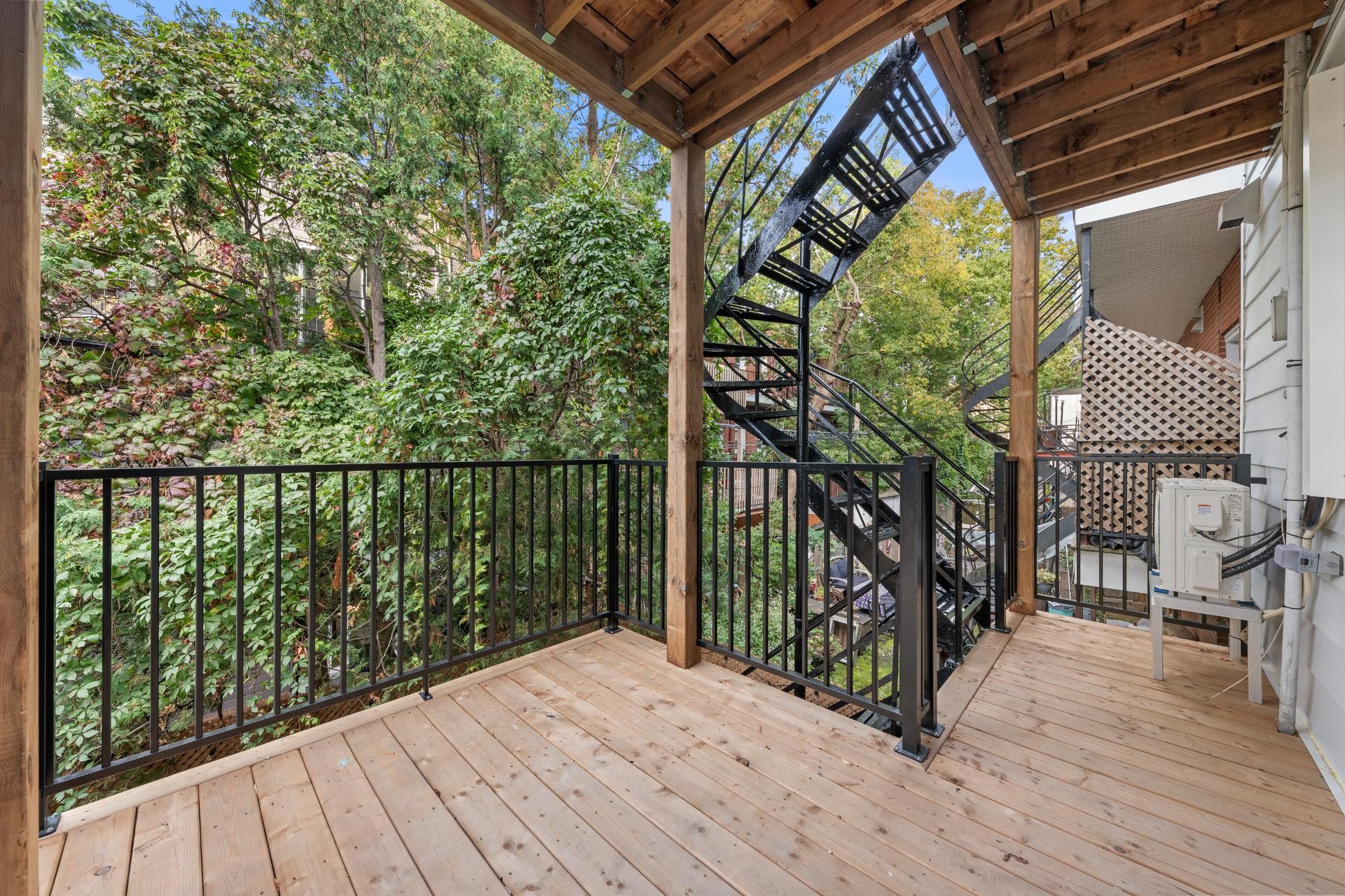 Balcony - 6593 Rue Alma, Montréal (Rosemont/La Petite-Patrie), QC