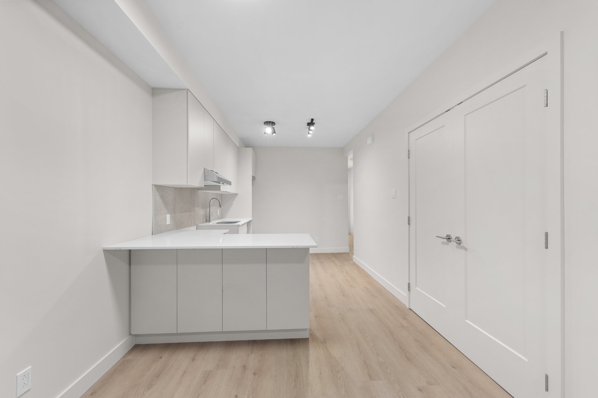 Kitchen - 6593 Rue Alma, Montréal (Rosemont/La Petite-Patrie), QC