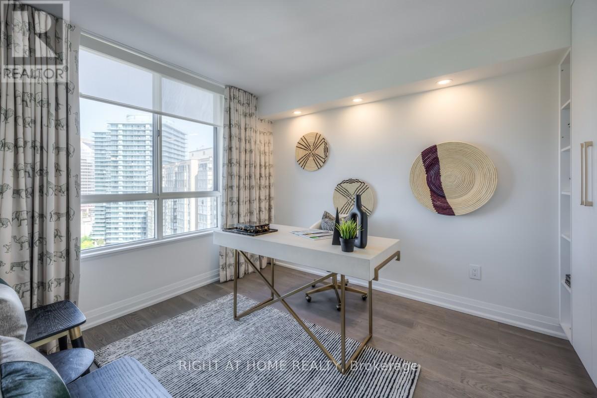 1810 - 5444 Yonge Street, Toronto, ON
