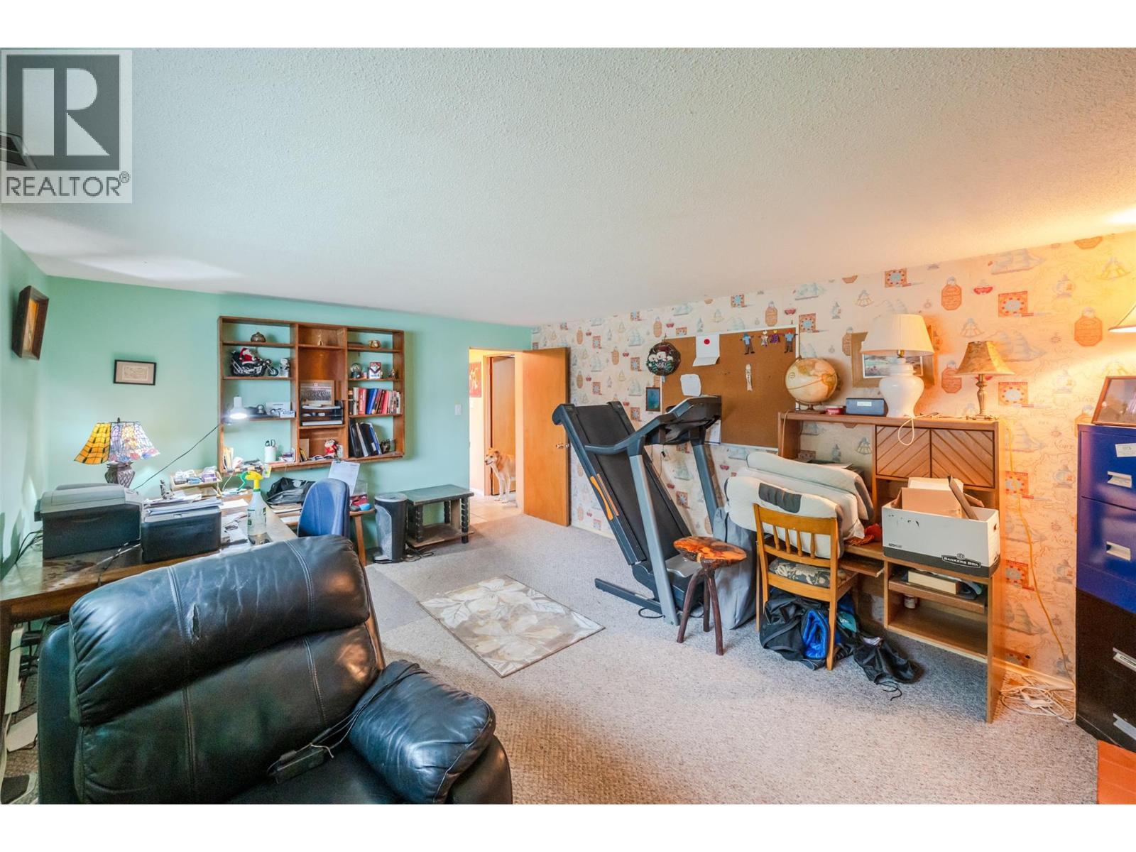 902 Maccleave Avenue, Penticton, BC
