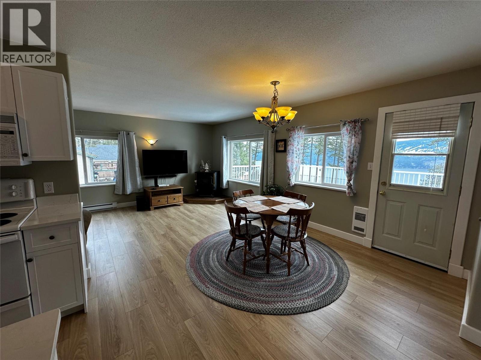 7245 Dunwaters Road, Kelowna, BC