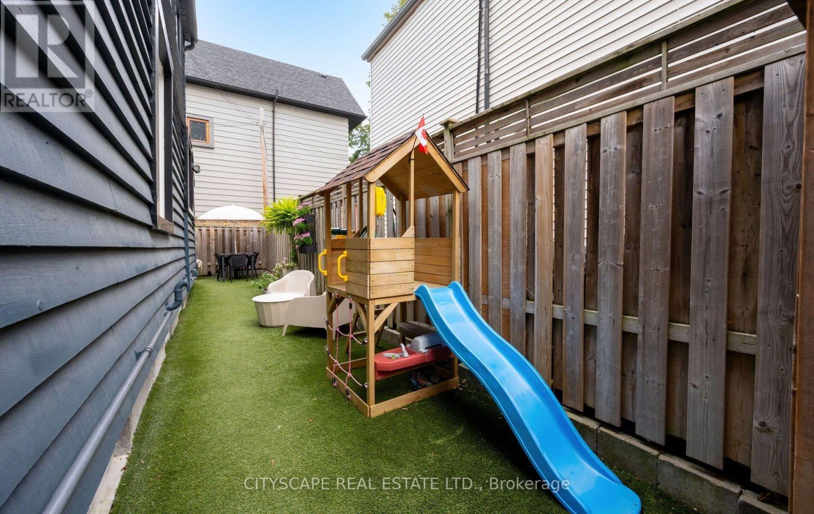 48 Golfview Avenue, Toronto, ON