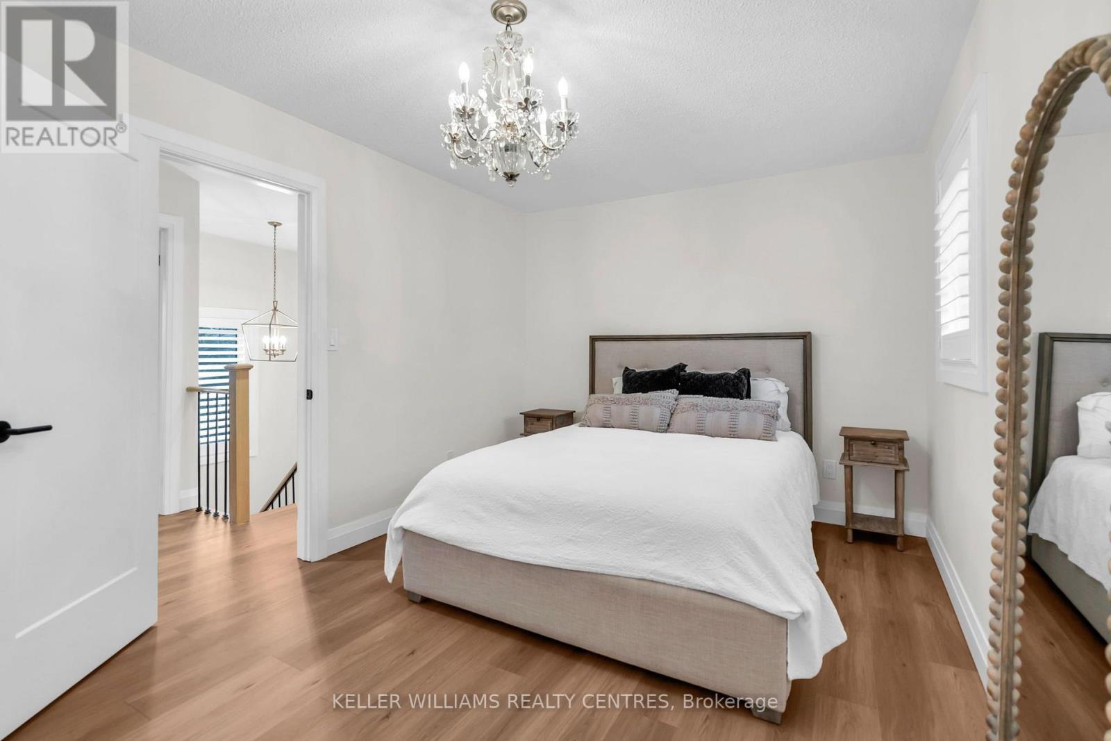 37 Bowler Street, Aurora, ON