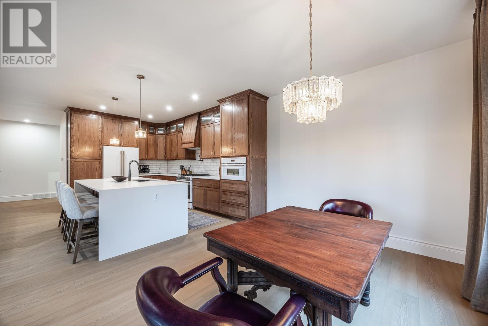126 Queensgate Blvd, Sault Ste. Marie, ON