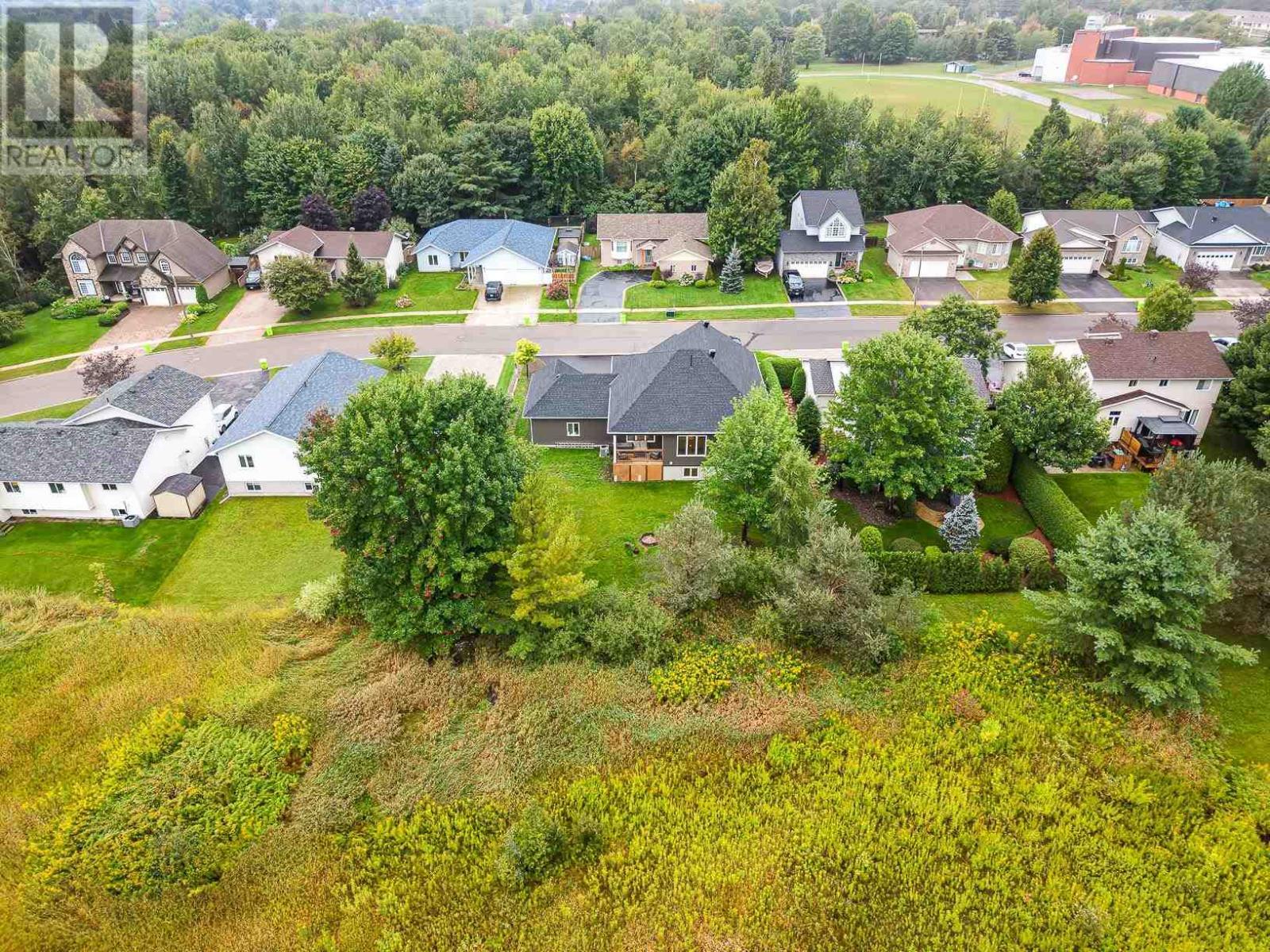 126 Queensgate Blvd, Sault Ste. Marie, ON