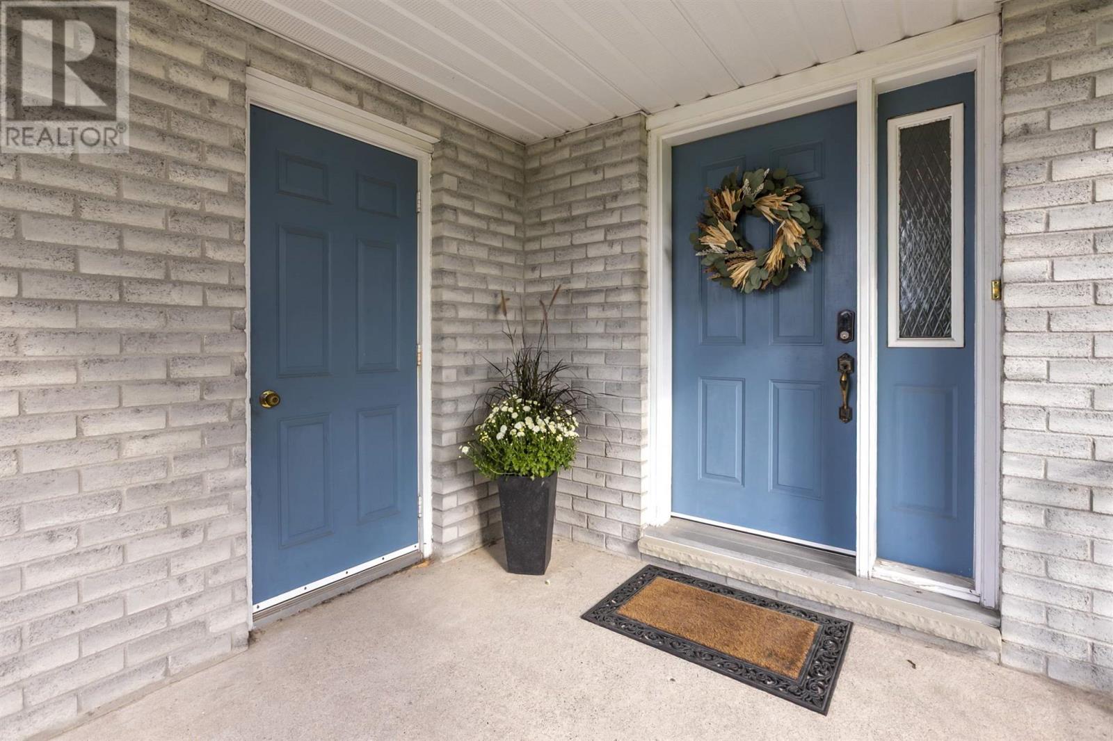 62 Laronde Ave, Sault Ste. Marie, ON