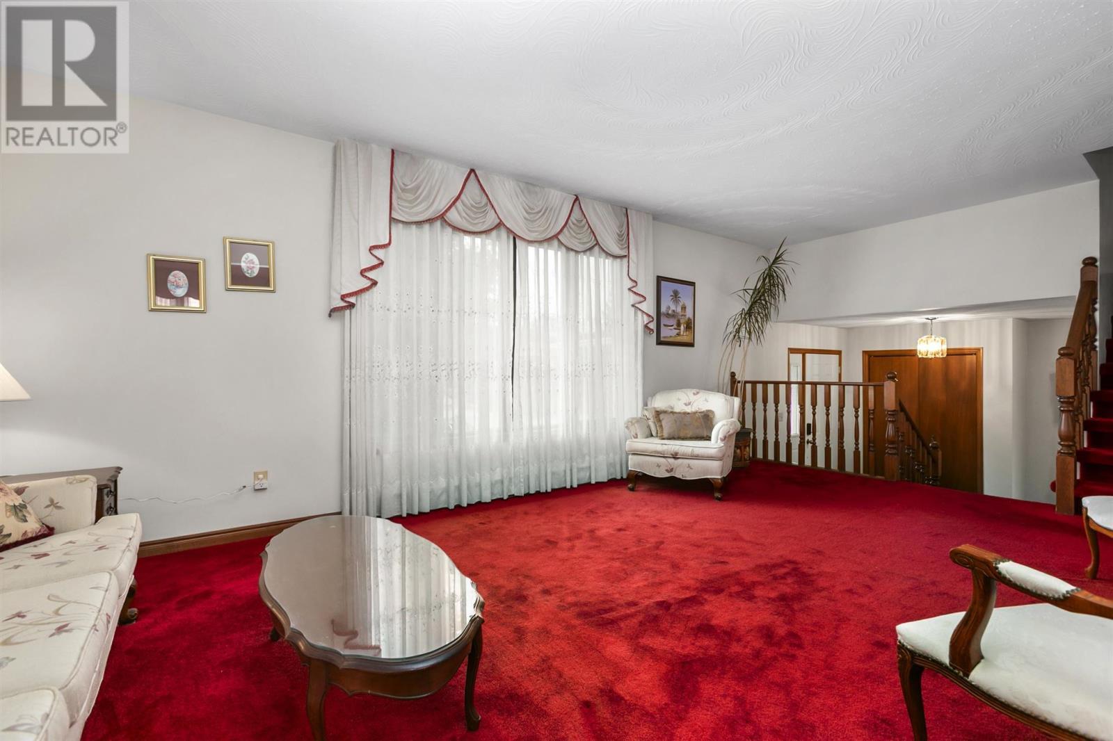 62 Laronde Ave, Sault Ste. Marie, ON