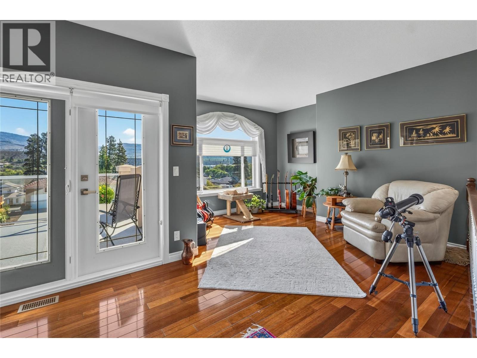 6812 Cabernet Place, Oliver, BC