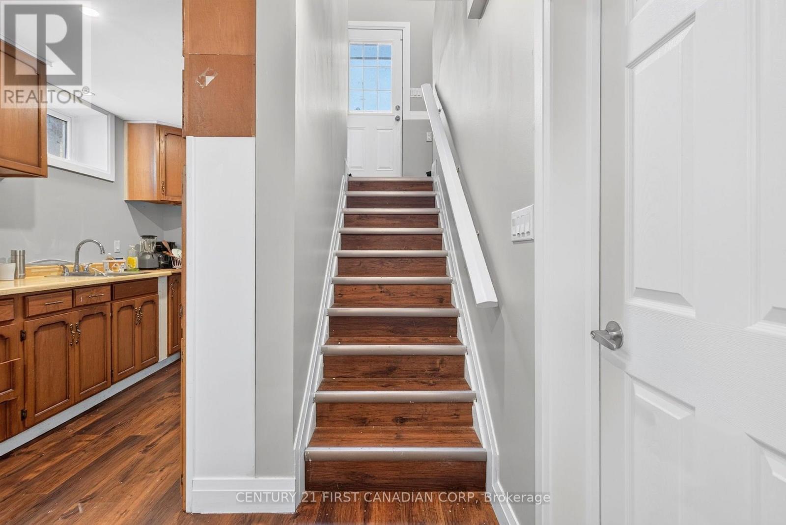 569 Cheapside Street, London East (East B), ON