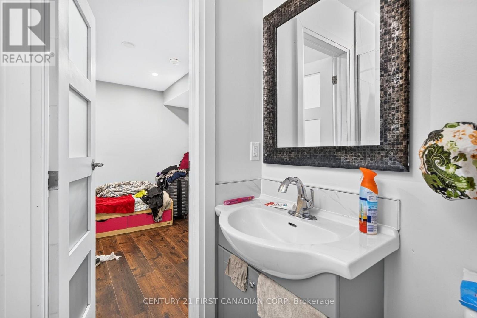 569 Cheapside Street, London East (East B), ON
