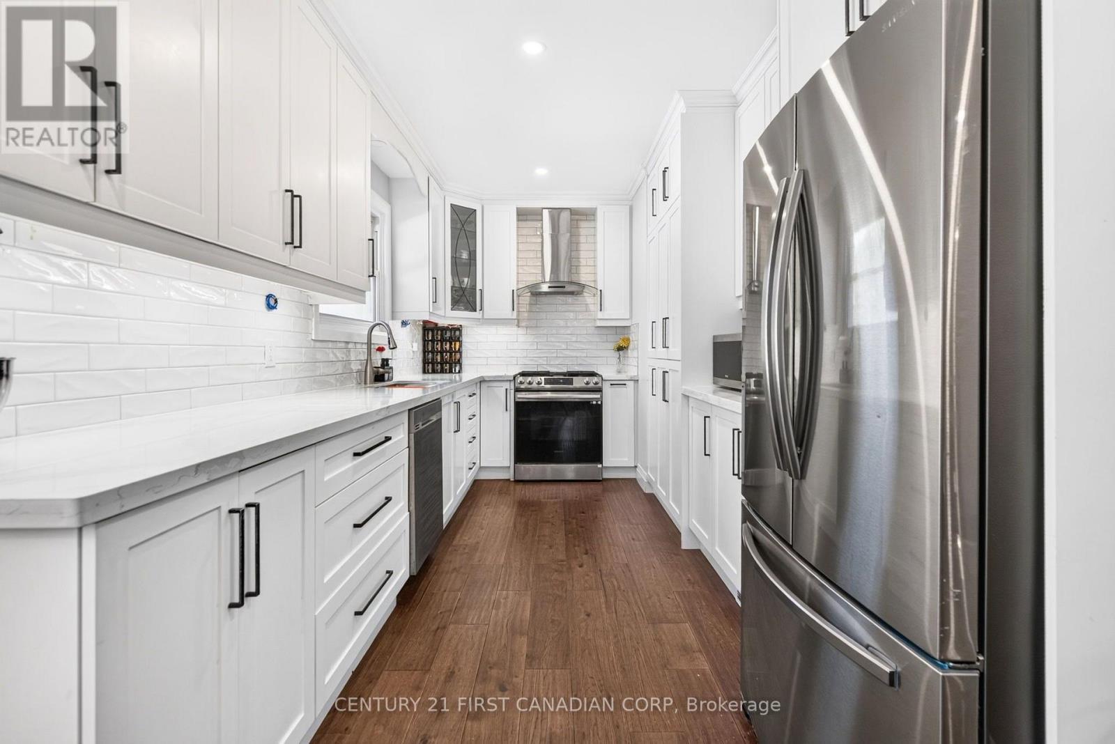 569 Cheapside Street, London East (East B), ON