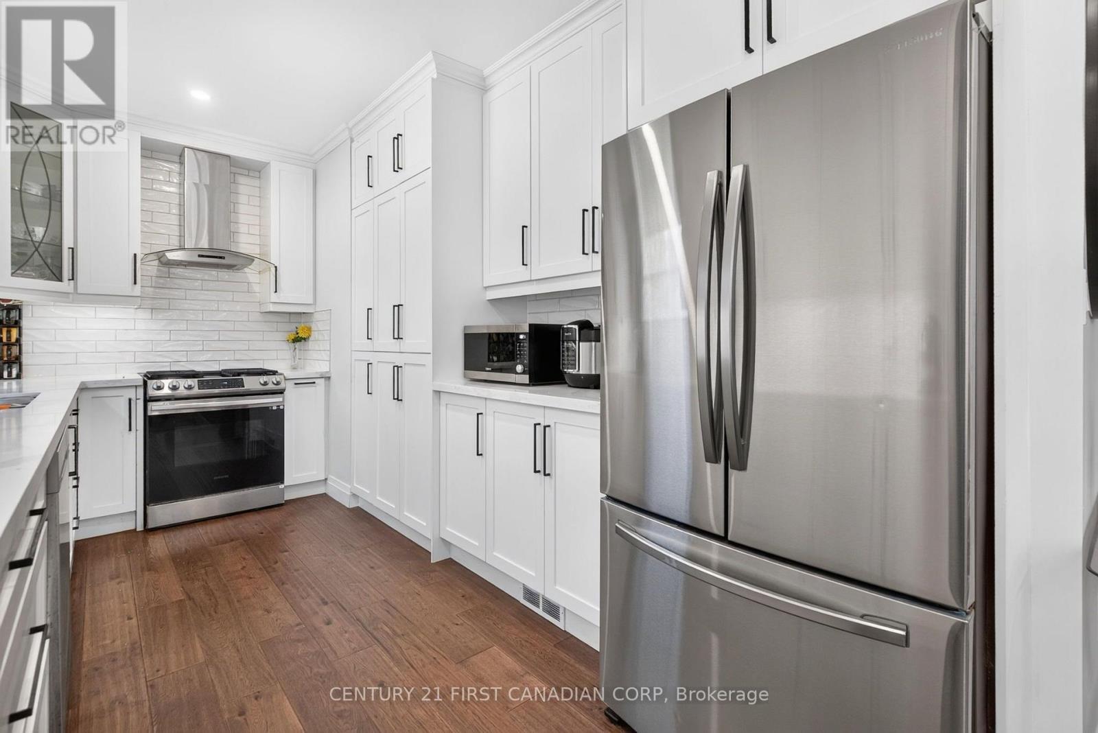 569 Cheapside Street, London East (East B), ON