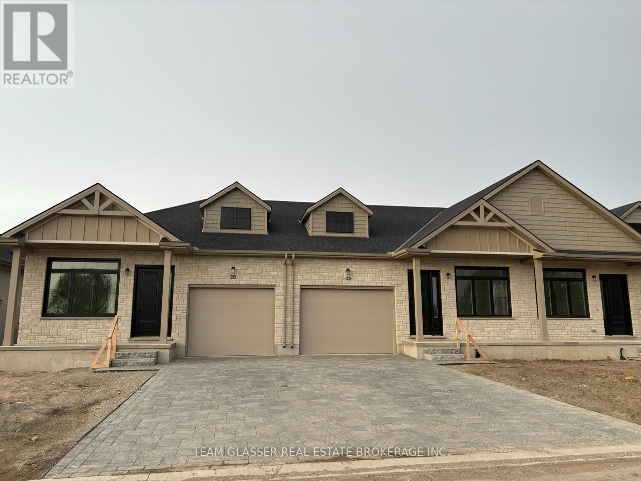 32 Dearing Drive, South Huron (Stephen), ON