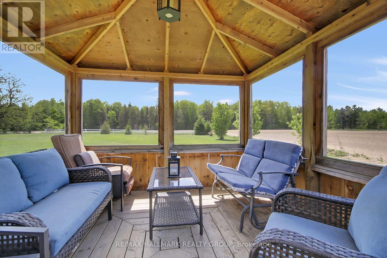 7479 Bleeks Road, Ottawa, ON