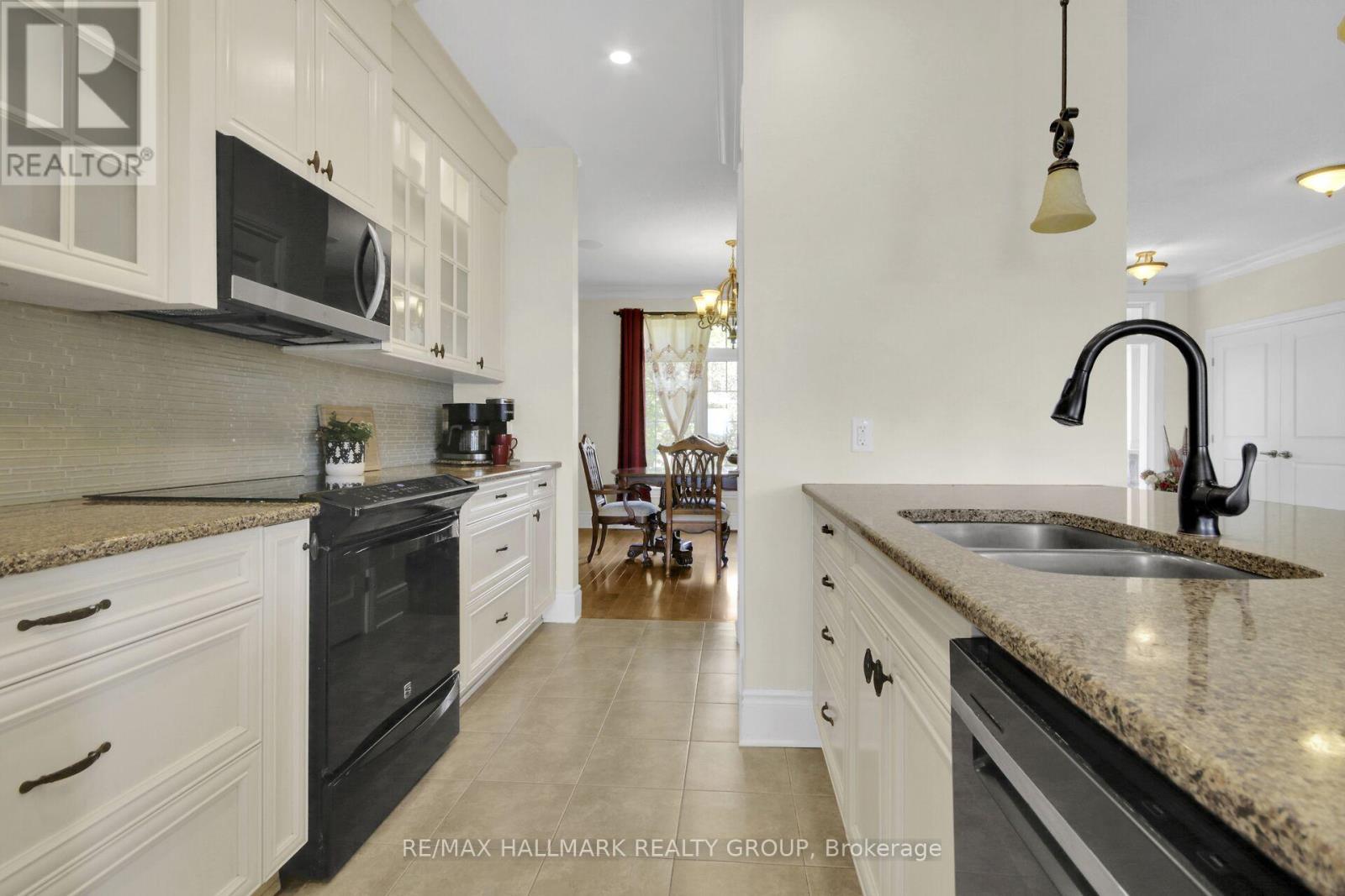 7479 Bleeks Road, Ottawa, ON