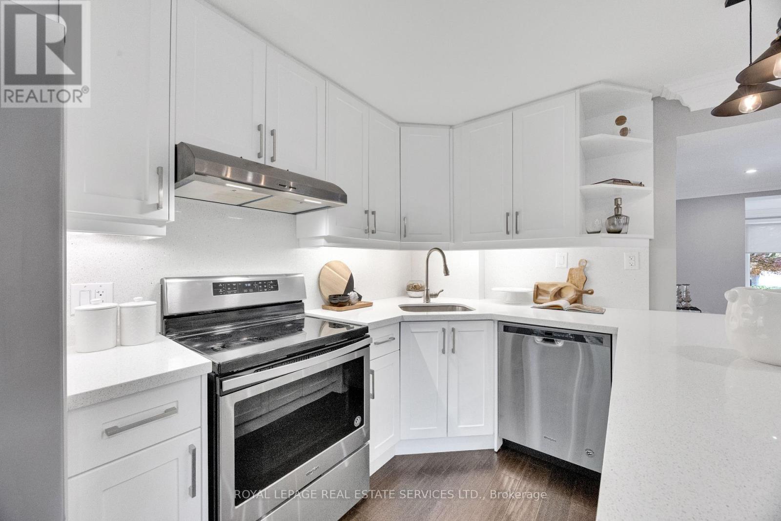 37 Johnston Avenue, Toronto, ON