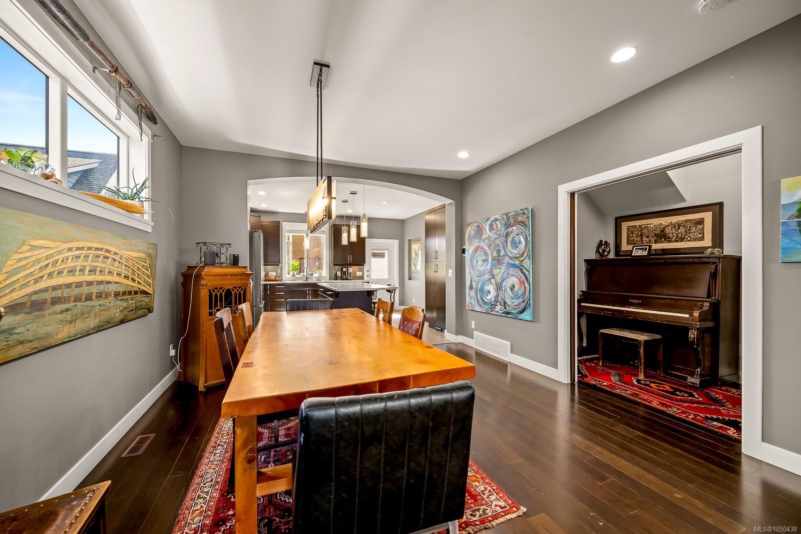 232 2Nd St, Courtenay, BC