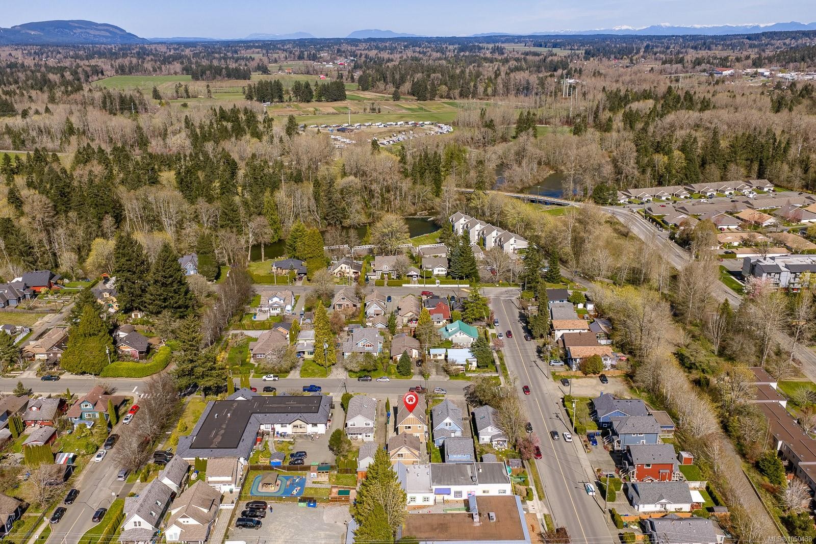 232 2Nd St, Courtenay, BC