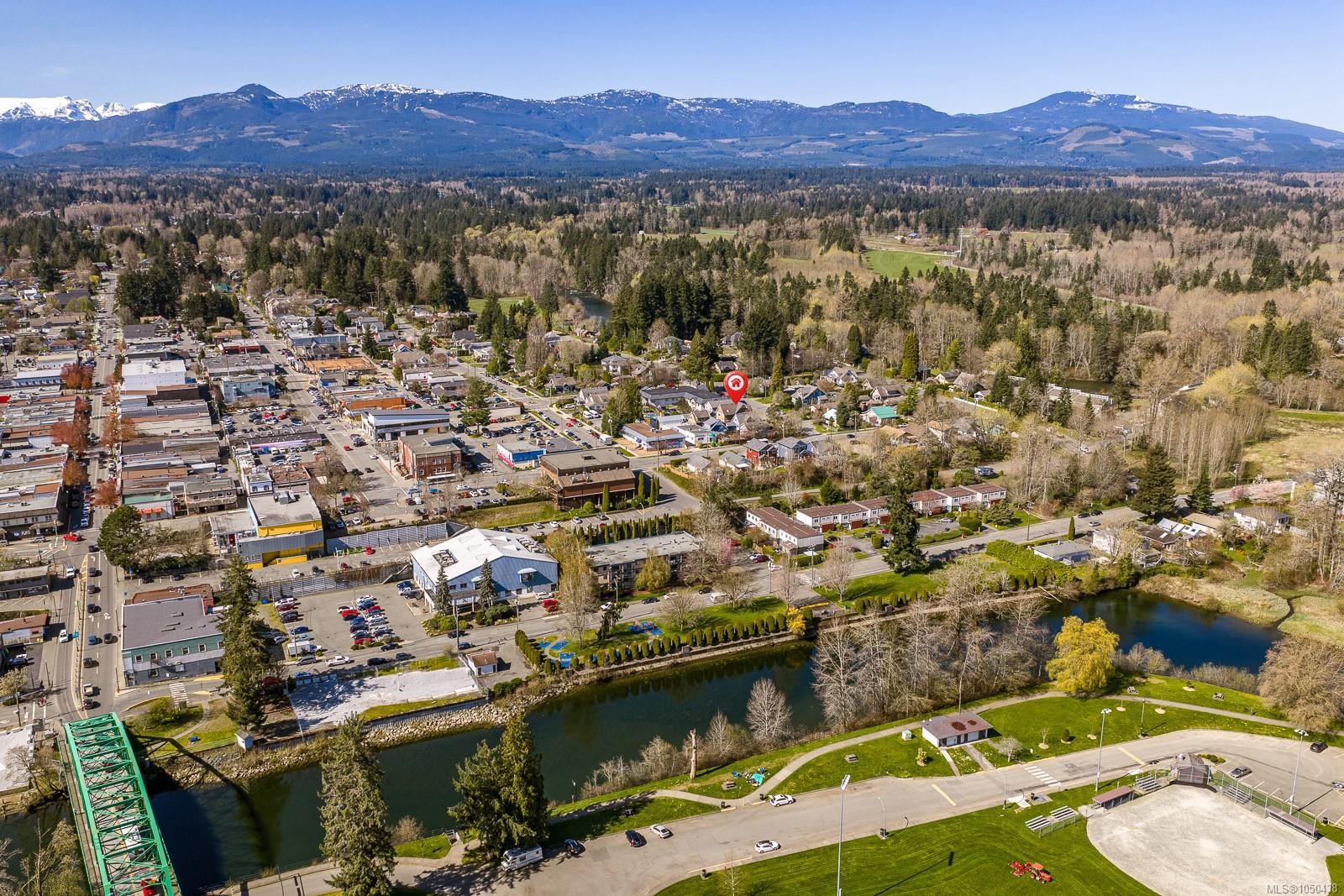 232 2Nd St, Courtenay, BC