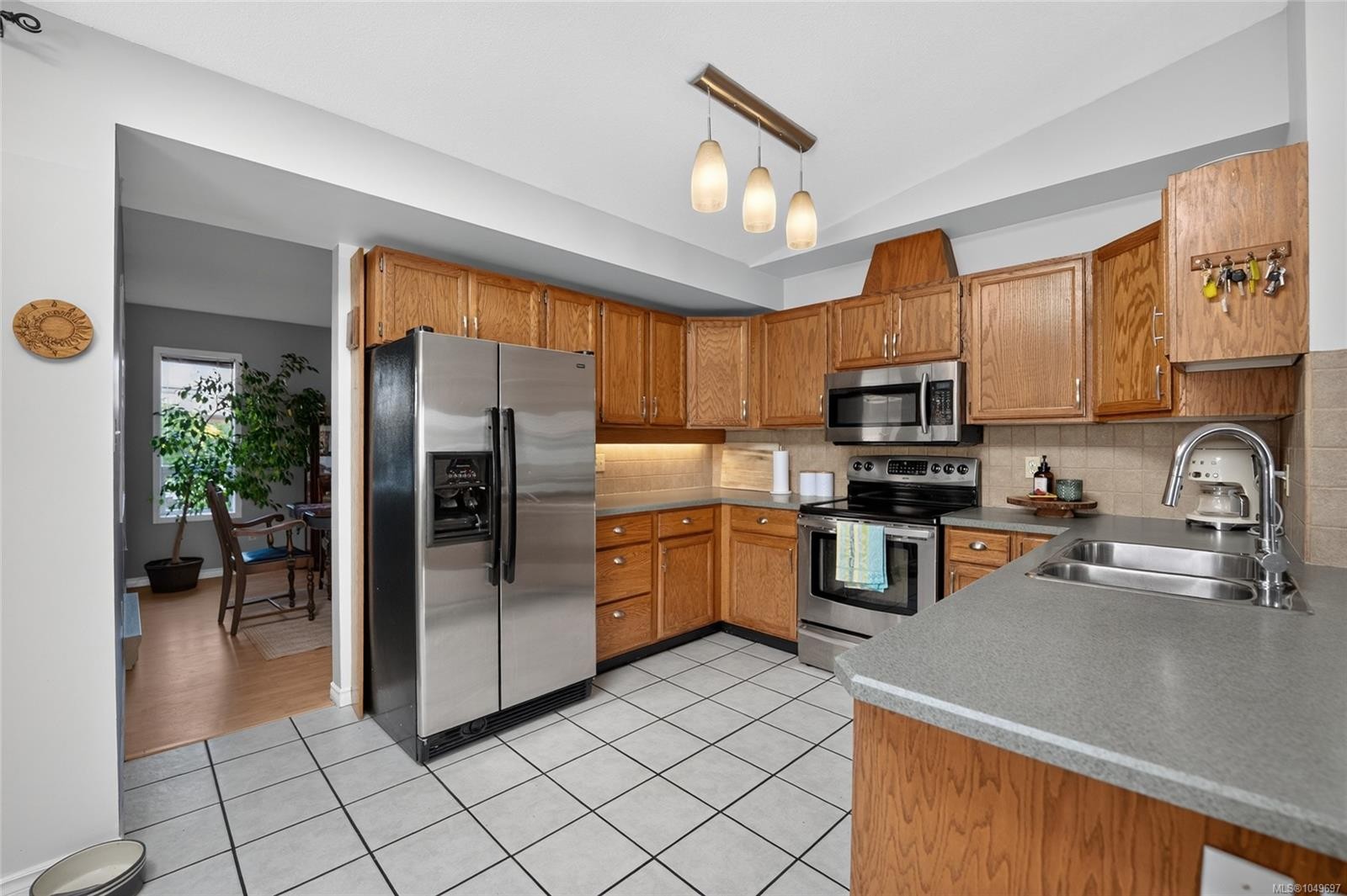 3560 Falcon Dr, Nanaimo, BC
