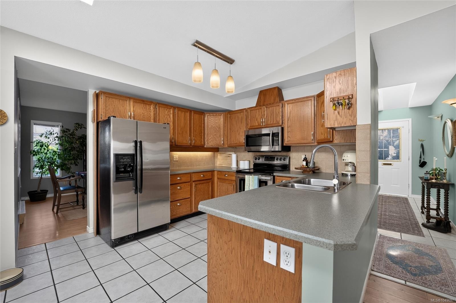 3560 Falcon Dr, Nanaimo, BC