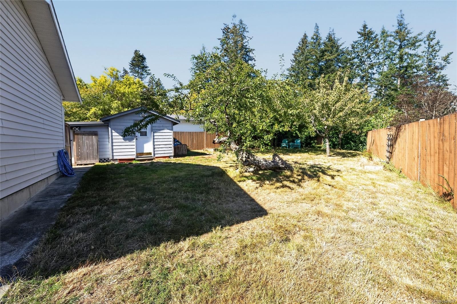 3560 Falcon Dr, Nanaimo, BC