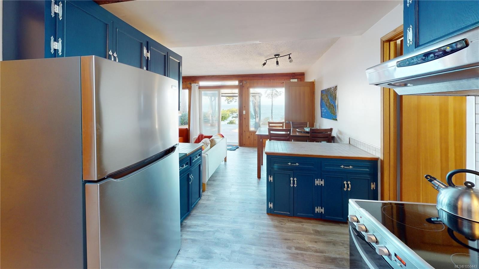 532 Berry Point Rd, Gabriola Island, BC