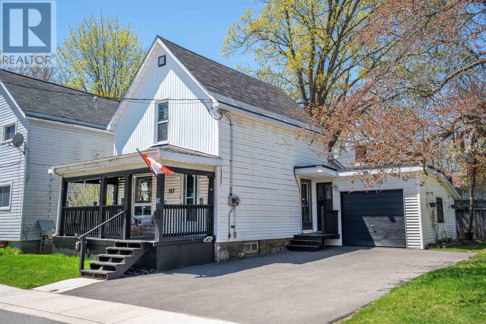 117 Biggings Ave, Sault Ste. Marie, ON