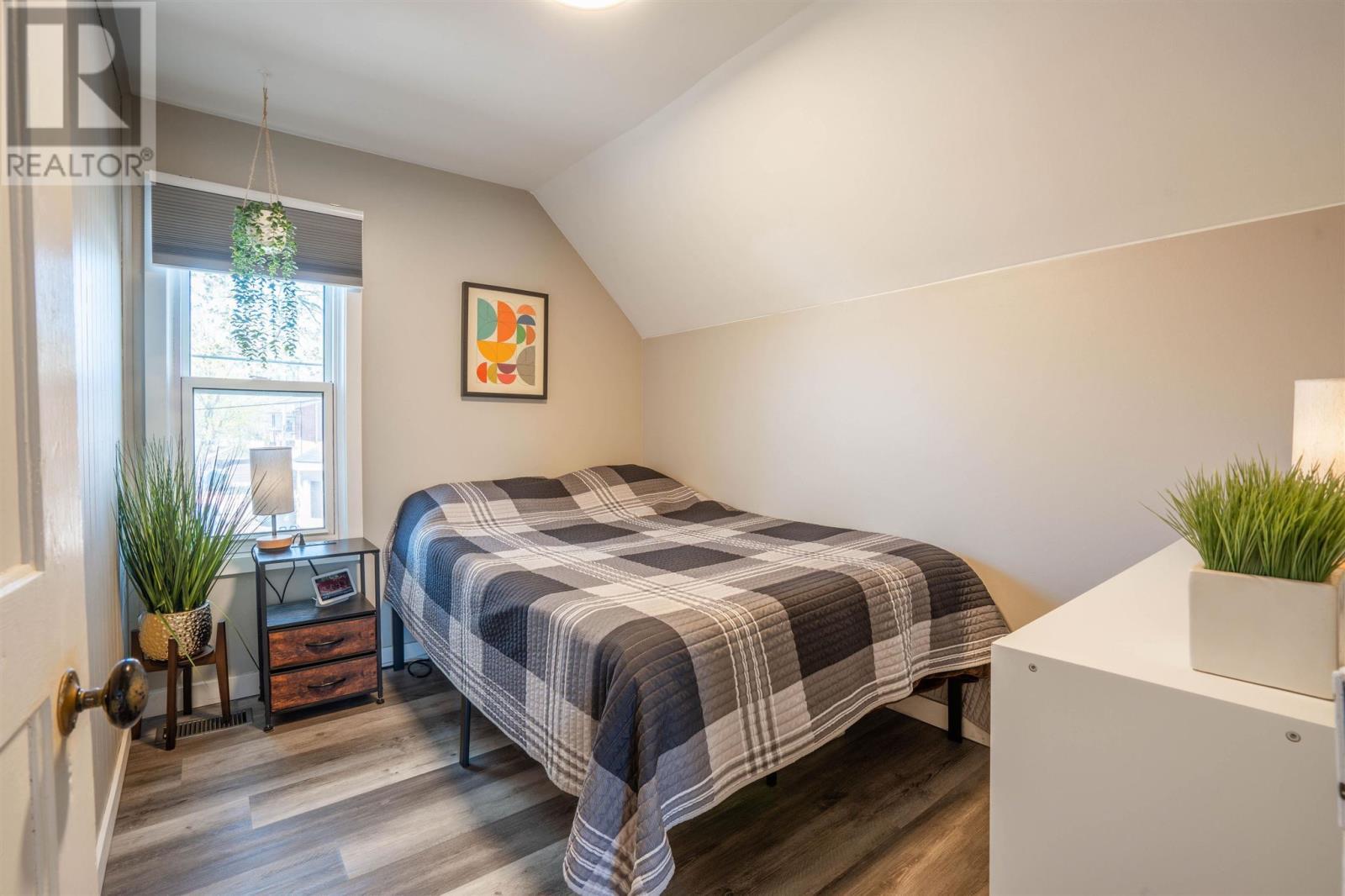 117 Biggings Ave, Sault Ste. Marie, ON