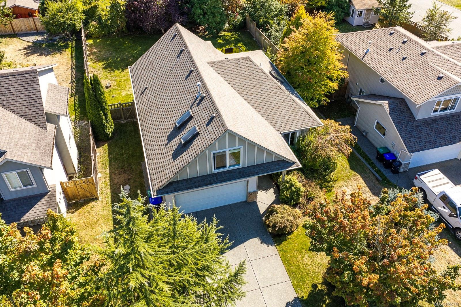 2464 Stirling Cres, Courtenay, BC