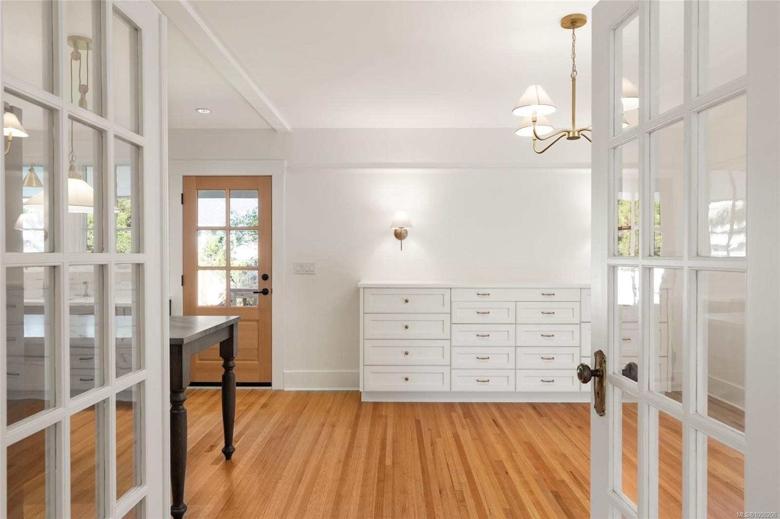1027 Deal St, Oak Bay, BC