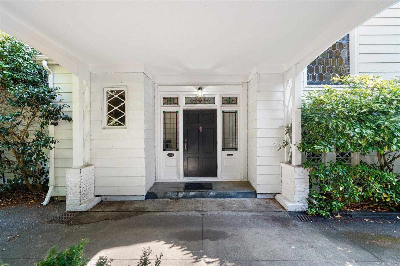 #5-1715 Rockland Ave, Victoria, BC