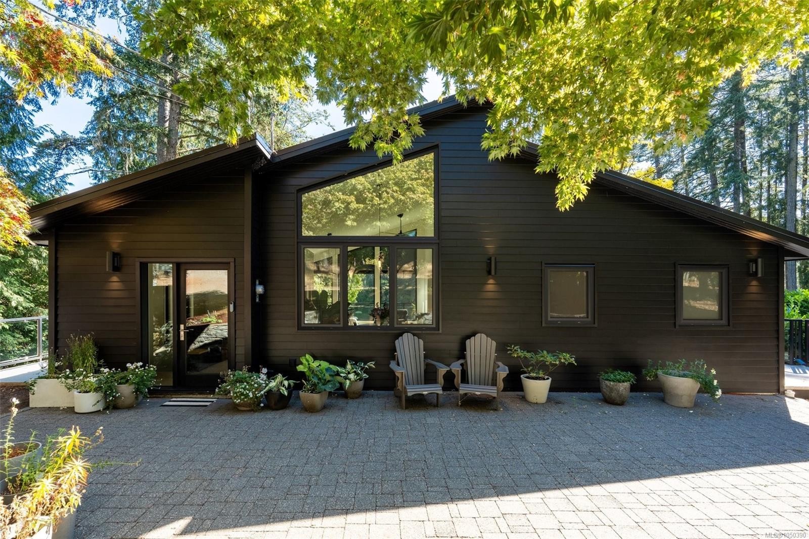 685 Lost Lake Rd, Highlands, BC